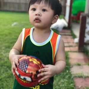 Meet your Posher, Thuy